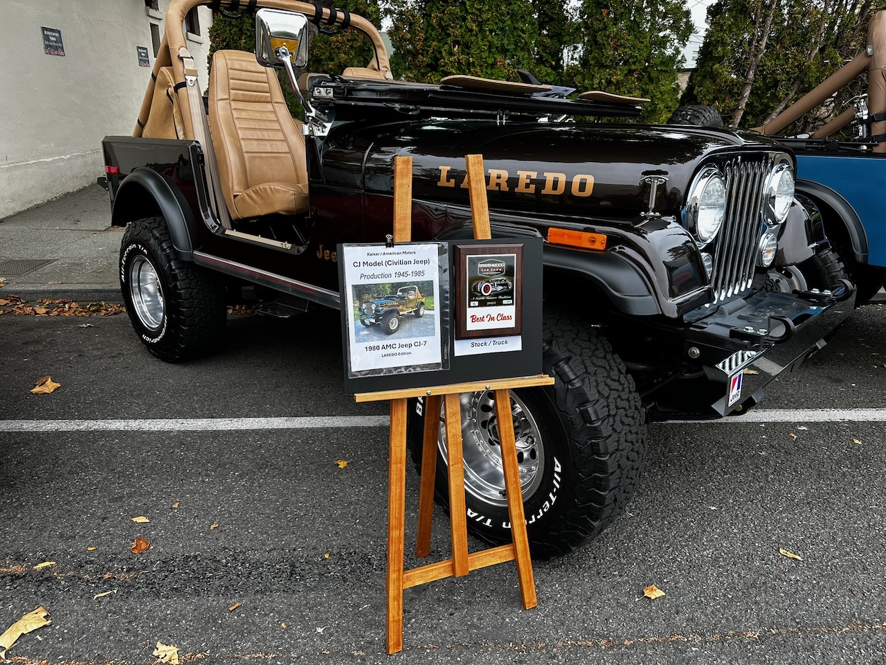 CJ-7 Laredo with Best In Class award